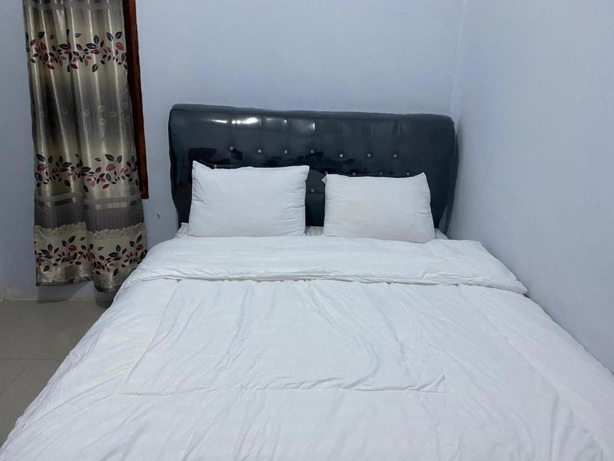 Khalisa Home Syariah Pontianak Eksteriør bilde