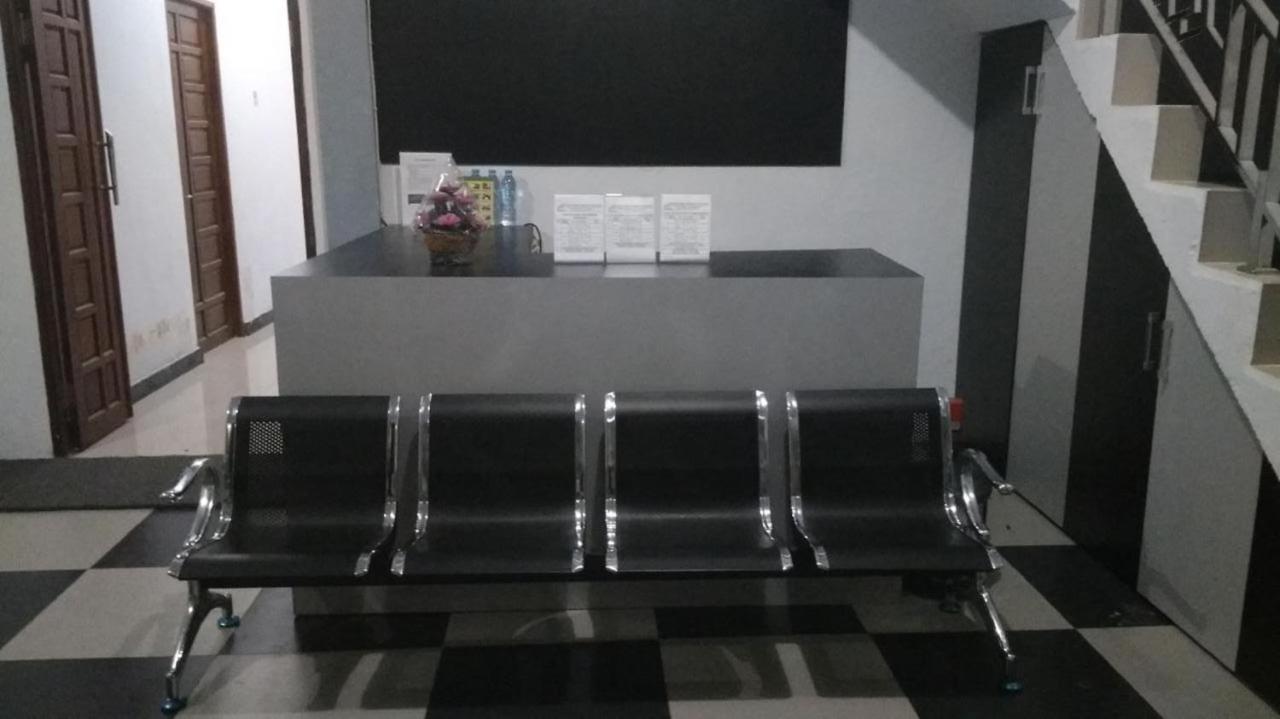 Khalisa Home Syariah Pontianak Eksteriør bilde